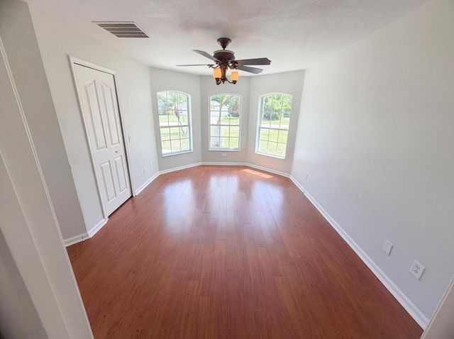 2332 SE Berkshire Boulevard, Port St Lucie, FL 34952