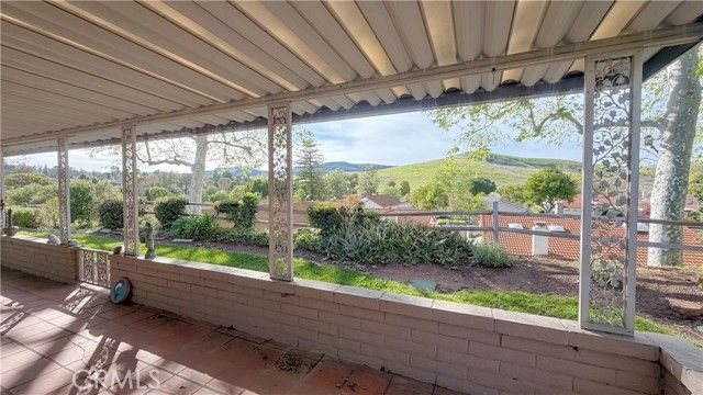 5237 Elvira, Laguna Woods, CA 92637