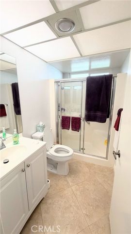 5237 Elvira, Laguna Woods, CA 92637