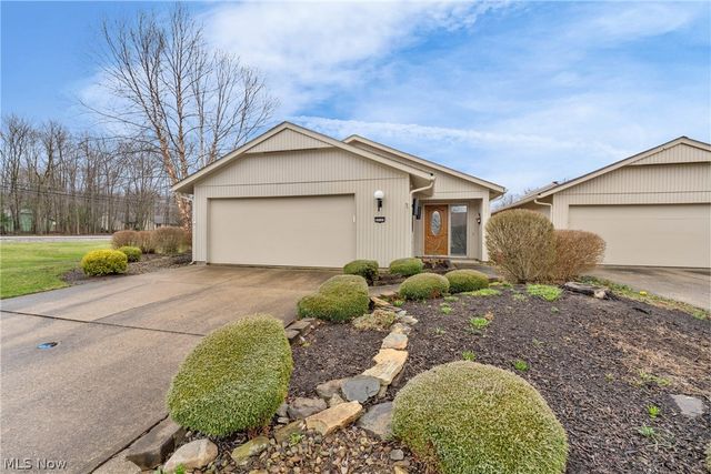 22137 Meadownorth Court, Strongsville, OH 44149