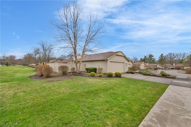 22137 Meadownorth Court, Strongsville, OH 44149