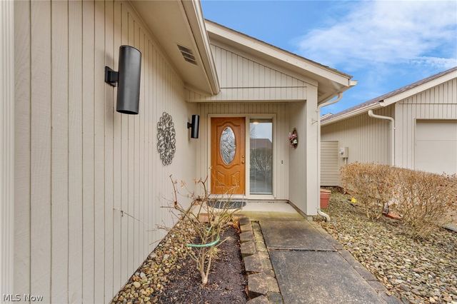 22137 Meadownorth Court, Strongsville, OH 44149