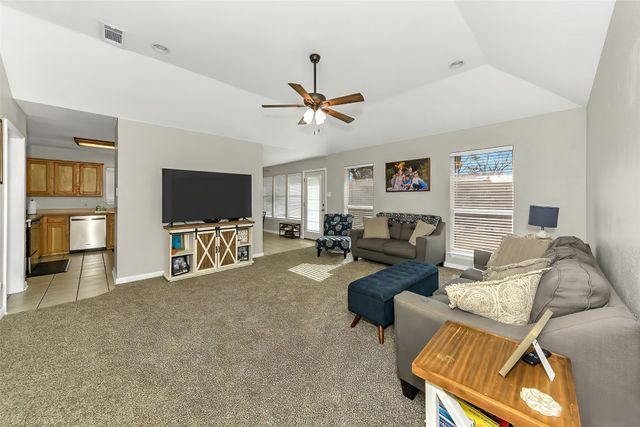 1404 Brush Street, Bridgeport, TX 76426