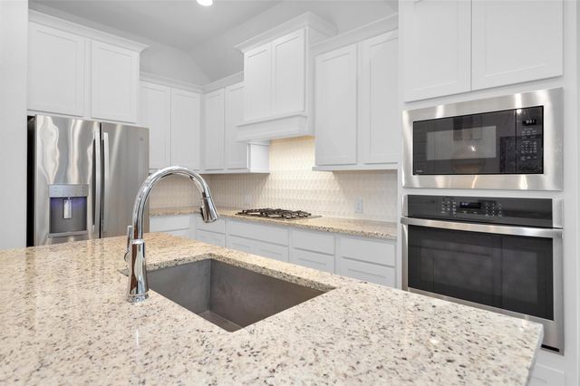 20819 Little Sebastian Trail, Tomball, TX 77377