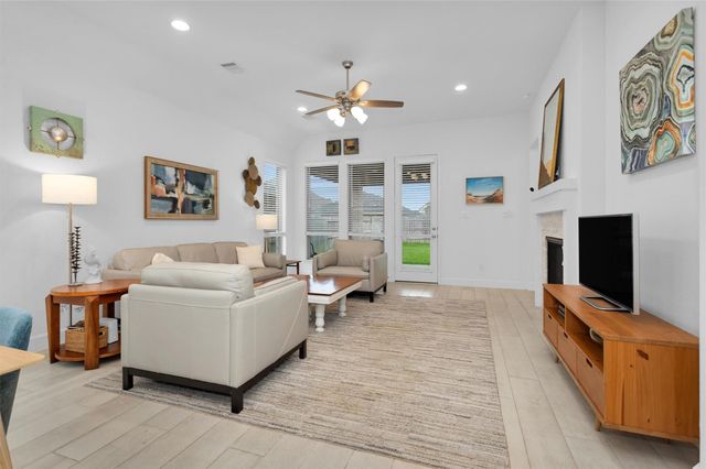 20819 Little Sebastian Trail, Tomball, TX 77377