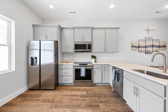 1621 Fagan St Apt 109, Chattanooga, TN 37408