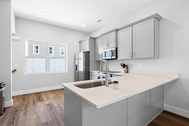 1621 Fagan St Apt 109, Chattanooga, TN 37408