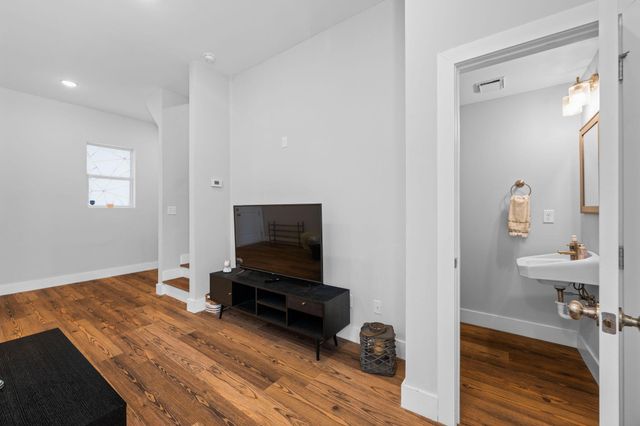 1621 Fagan St Apt 109, Chattanooga, TN 37408