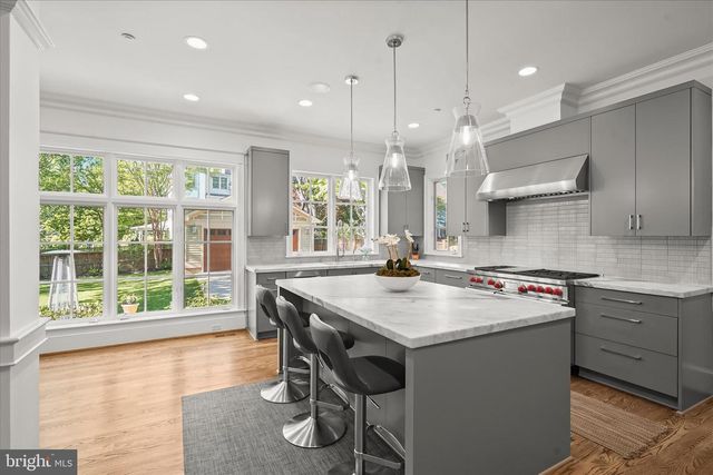 4423 WALSH ST, Chevy Chase, MD 20815