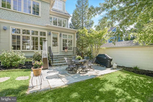 4423 WALSH ST, Chevy Chase, MD 20815