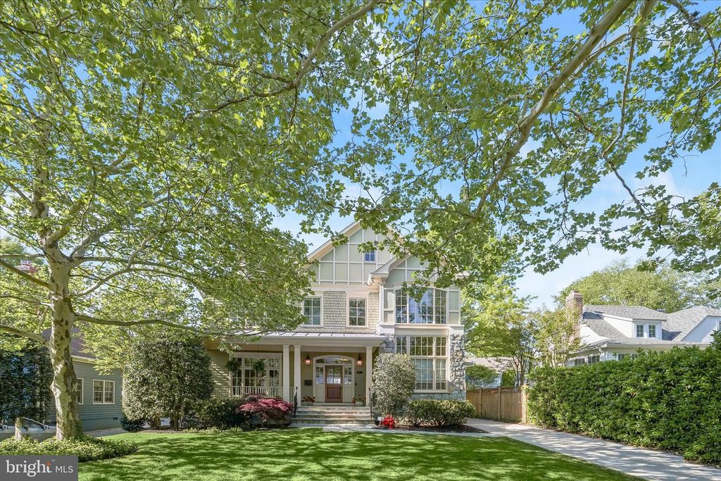 4423 WALSH ST, Chevy Chase, MD 20815