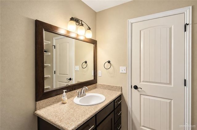 7636 N 26th Street, Mcallen, TX 78504