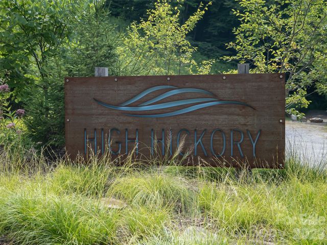 1394 Daydream Ridge, Swannanoa, NC 28778