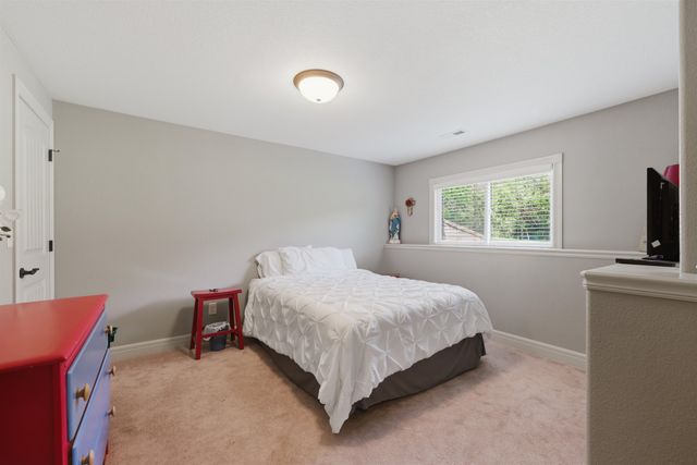 404 E Pretty Flowers St, Garden Plain, KS 67050
