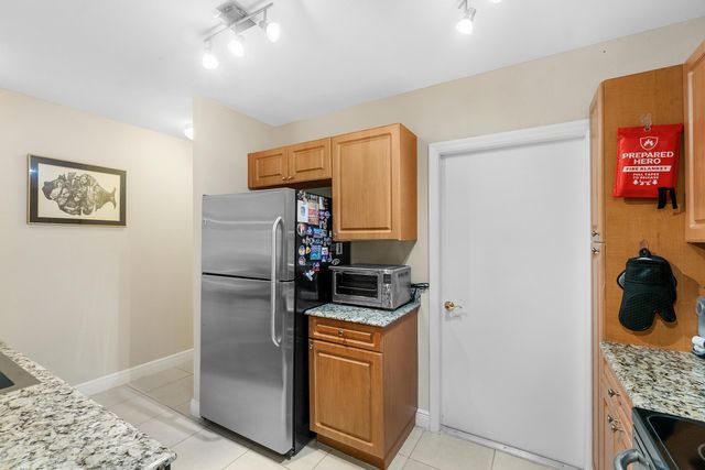 6719 Old Farm Trail, Boynton Beach, FL 33437