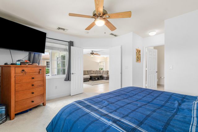 6719 Old Farm Trail, Boynton Beach, FL 33437