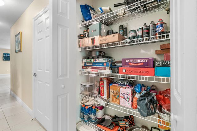 6719 Old Farm Trail, Boynton Beach, FL 33437