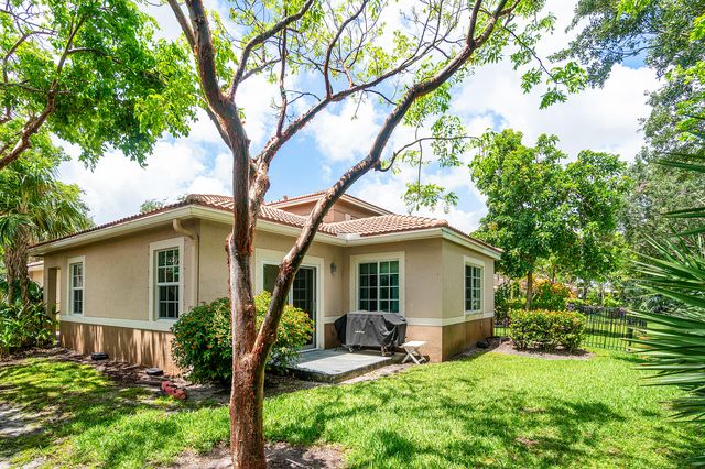 6719 Old Farm Trail, Boynton Beach, FL 33437