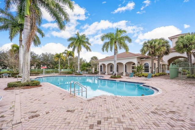 6719 Old Farm Trail, Boynton Beach, FL 33437