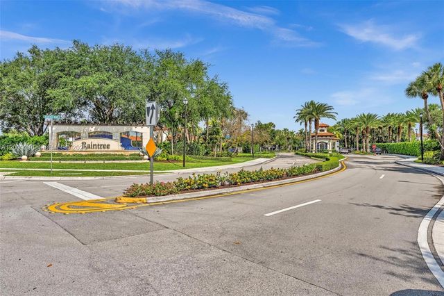 11541 SW 15th St, Pembroke Pines, FL 33025