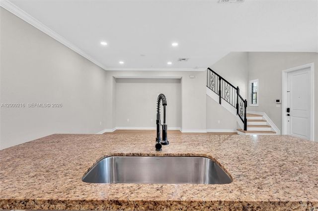 11541 SW 15th St, Pembroke Pines, FL 33025