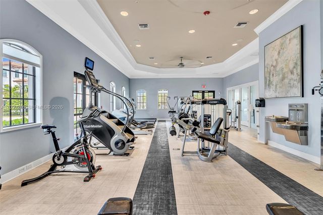 11541 SW 15th St, Pembroke Pines, FL 33025