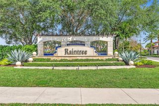 11541 SW 15th St, Pembroke Pines, FL 33025