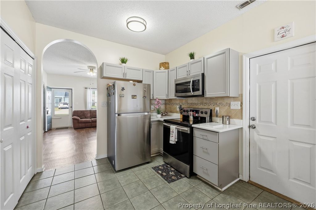 3827 Goforth Drive, Hope Mills, NC 28348 — photo 13