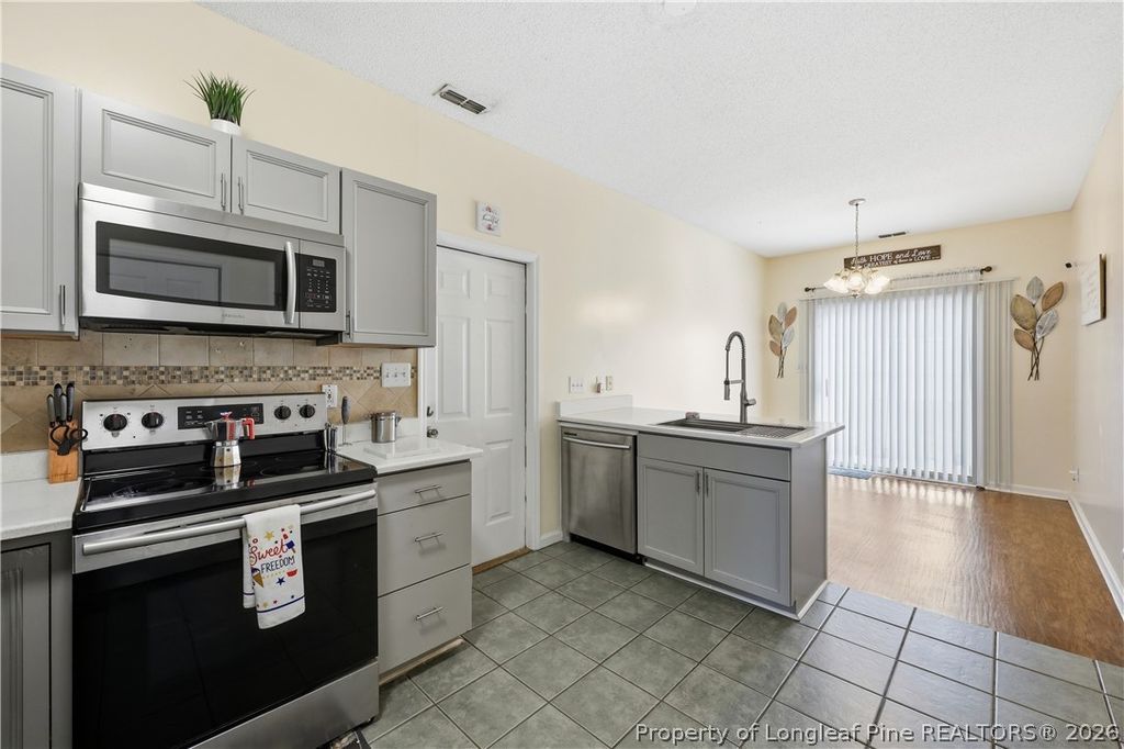 3827 Goforth Drive, Hope Mills, NC 28348 — photo 15