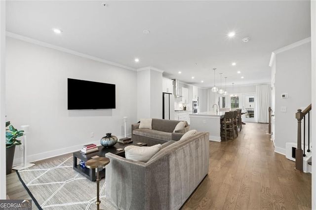 547 Ember Lane NW, Atlanta, GA 30318