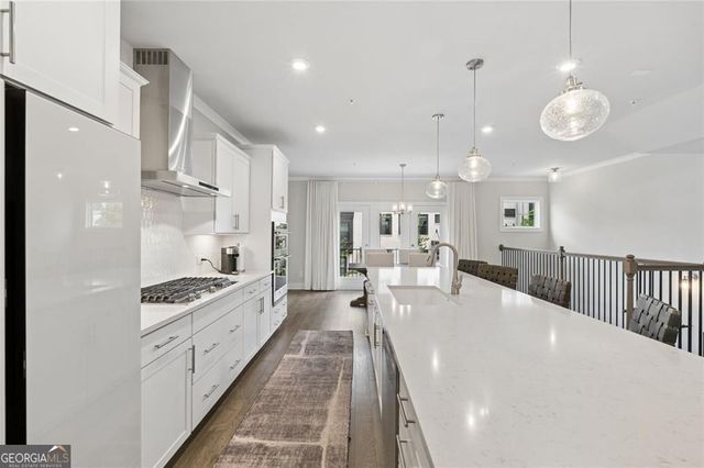 547 Ember Lane NW, Atlanta, GA 30318