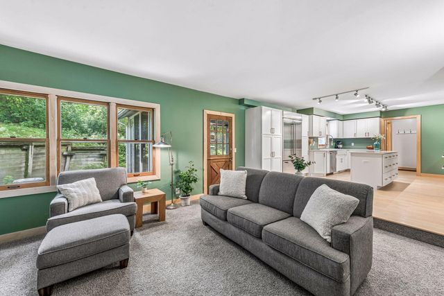 3642 Sunrise Drive W, Minnetonka, MN 55345
