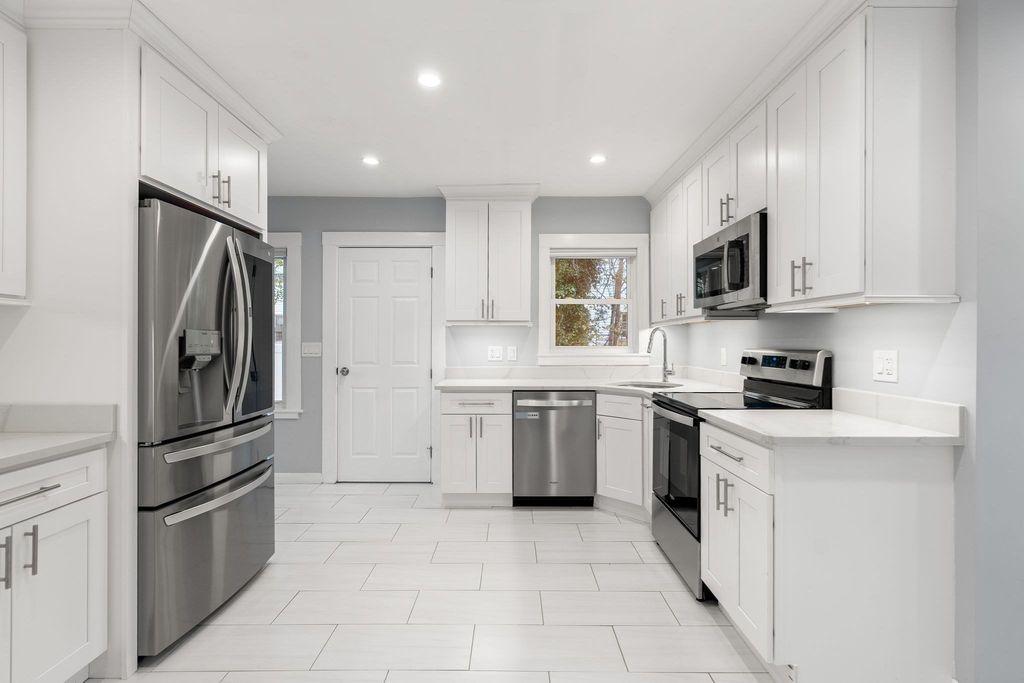 37 Old Randolph St, Canton, MA 02021