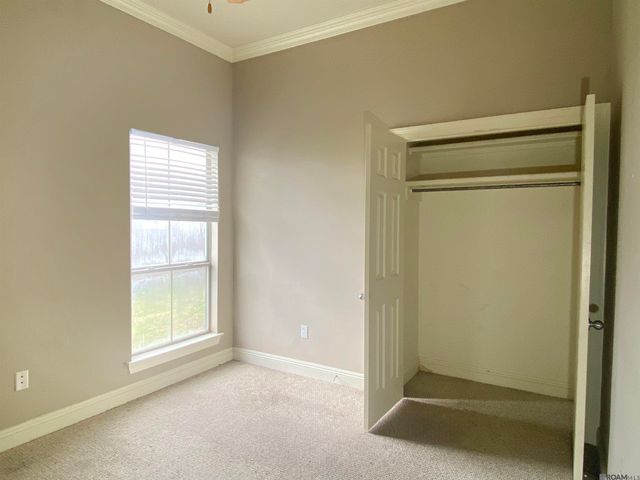 4747 Evergreen Dr, Port Allen, LA 70767