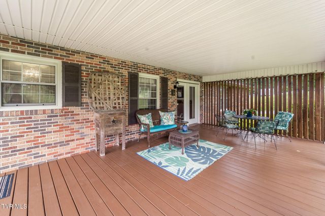 301 Carol Hill Drive, Blountville, TN 37617