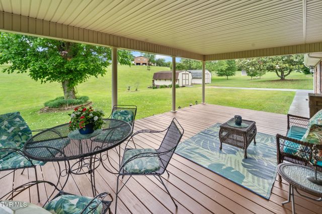301 Carol Hill Drive, Blountville, TN 37617