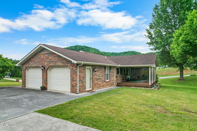 301 Carol Hill Drive, Blountville, TN 37617