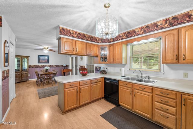301 Carol Hill Drive, Blountville, TN 37617