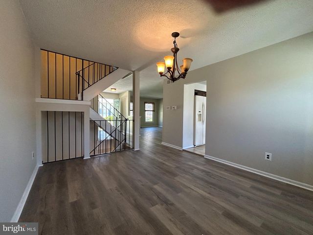339 SOCIETY HL, Cherry Hill, NJ 08003