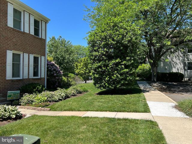 339 SOCIETY HL, Cherry Hill, NJ 08003