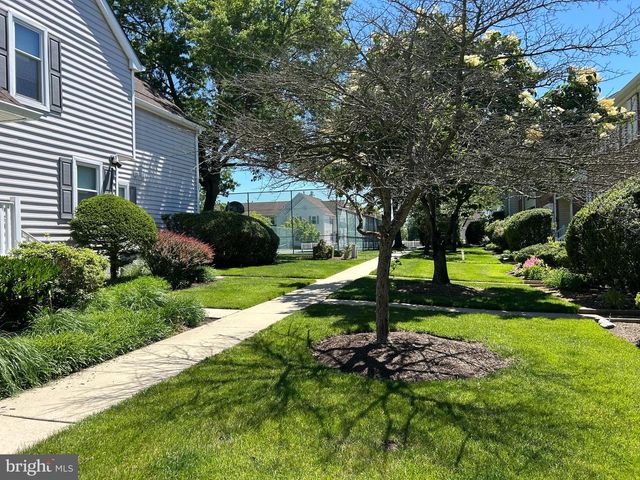339 SOCIETY HL, Cherry Hill, NJ 08003