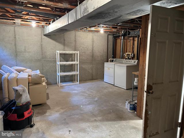 339 SOCIETY HL, Cherry Hill, NJ 08003