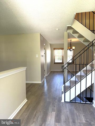 339 SOCIETY HL, Cherry Hill, NJ 08003