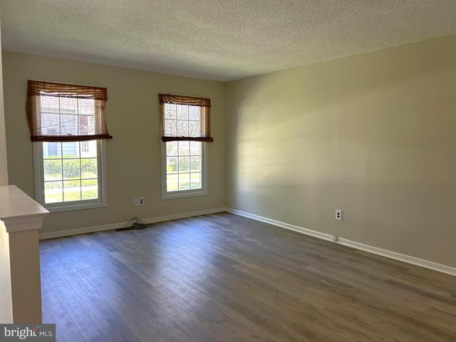 339 SOCIETY HL, Cherry Hill, NJ 08003