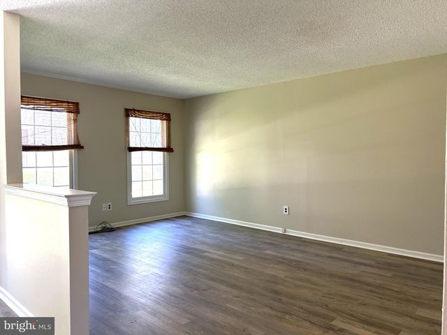 339 SOCIETY HL, Cherry Hill, NJ 08003