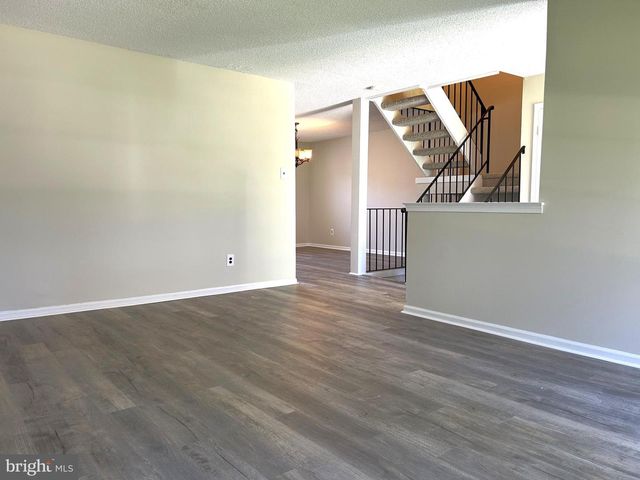 339 SOCIETY HL, Cherry Hill, NJ 08003