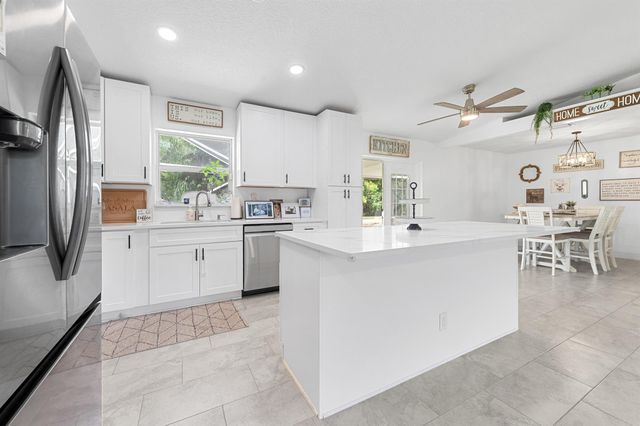 18389 41st Road N, The Acreage, FL 33470