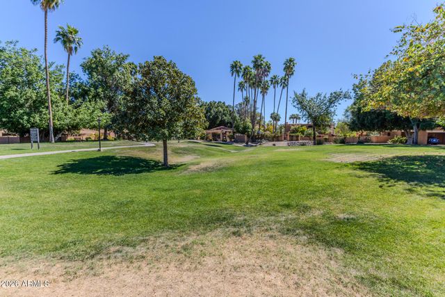 736 E NORTH Lane 3, Phoenix, AZ 85020