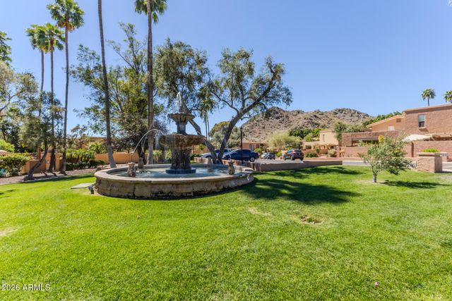 736 E NORTH Lane 3, Phoenix, AZ 85020