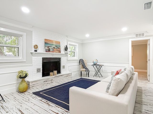 555 WILDWOOD Drive, New Smyrna Beach, FL 32168